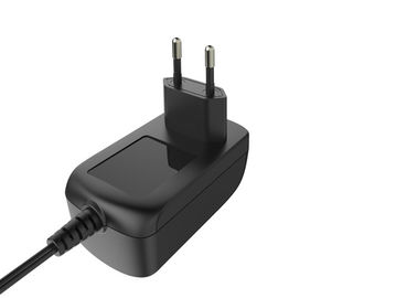 kupować Zasilacz prądu zmiennego 12V 2A czarny / biały z 2 bolcami EU 2 pin 3000ma online manufacture