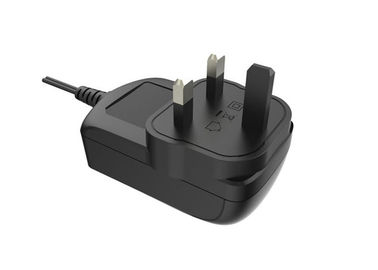 kupować Zasilacz ścienny 3-pinowy AC na prąd zmienny w Wielkiej Brytanii. Zasilacz 100-240 V AC online manufacture