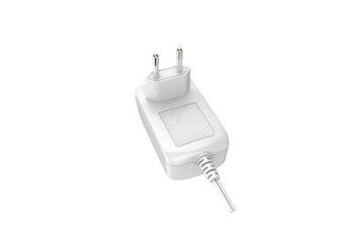 kupować 100 - 240VAC Zasilacz ścienny 18W 12V 1,5A AC Biały / czarny online manufacture