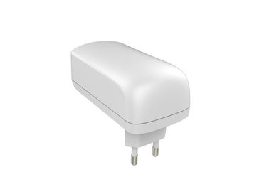 Dobra cena. Uniwersalny zasilacz naścienny Wtyczka UE 2-stykowy kabel 1500mA 1,5m Standardowy kabel prądu stałego w Internecie