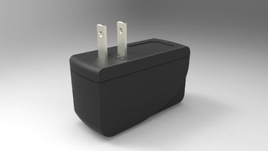 Dobra cena. Biały / czarny uniwersalny zasilacz USB 5V 1A / 2,1A / 2,4A Uniwersalna ładowarka USB w Internecie