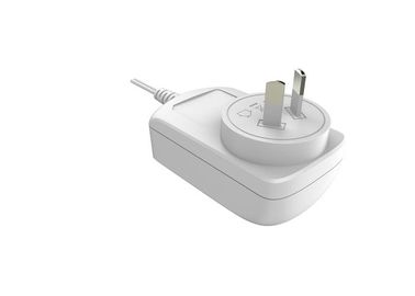 Dobra cena. 24W Biały 5V 9V 12V 15V 24V Zasilacz uniwersalny AC Wall Mount w Internecie