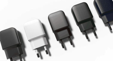 Dobra cena. 5V 1A / 2,1A / 2,4A Podwójny uniwersalny zasilacz sieciowy USB Szybkie ładowanie w Internecie